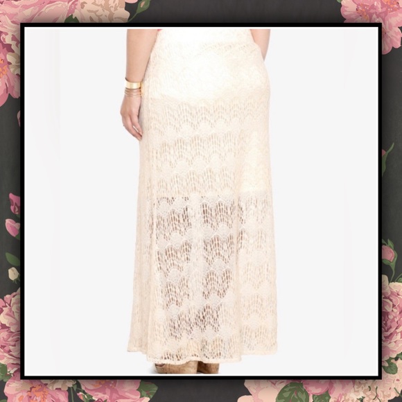 TORRID Crochet Maxi Skirt #Tmax-skt99r - Picture 2 of 6